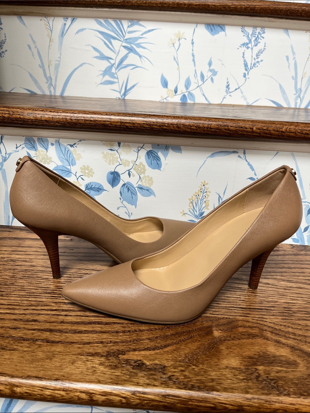 Michael Kors Women's Pointed-Toe Tan Leather Heels